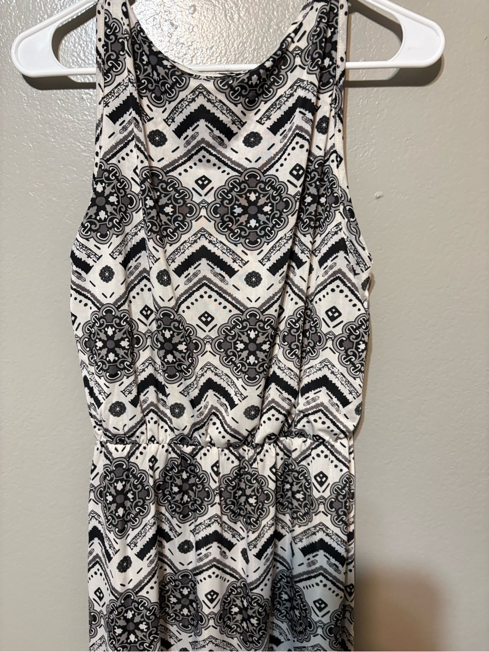 Women’s Sleeveless NWT Studio West Black & White Cowl Printed Midi Dress Size L - Picture 12 of 14